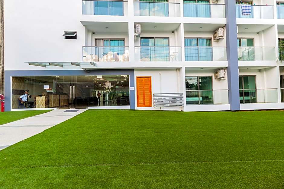 Club Royal Wongamat by Pattaya Sunny Rentals