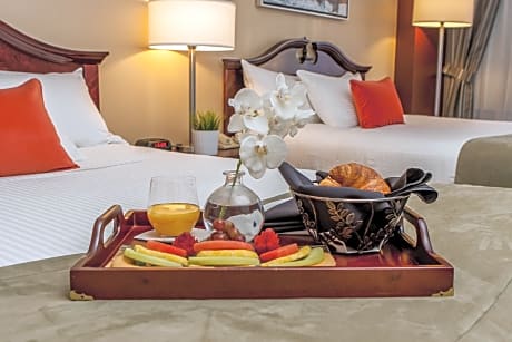 Standard 2 Queen Beds