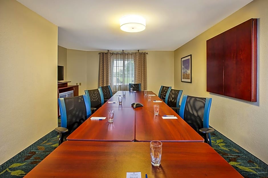 Candlewood Suites Indianapolis Northeast by IHG