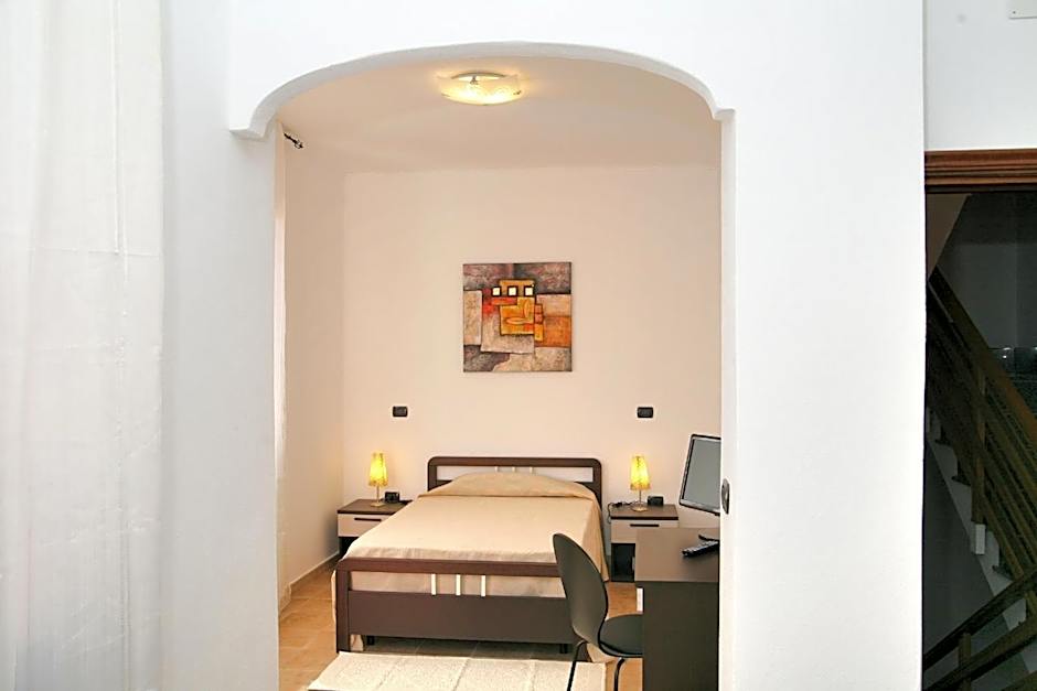 Villa Marogna Rooms And Breakfast