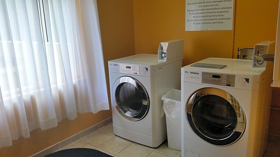 Holiday Inn Express Hotel & Suites Hinesville, an IHG Hotel