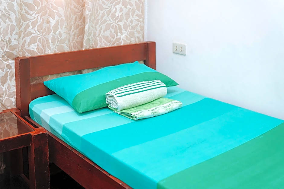 C Star Travellers Inn