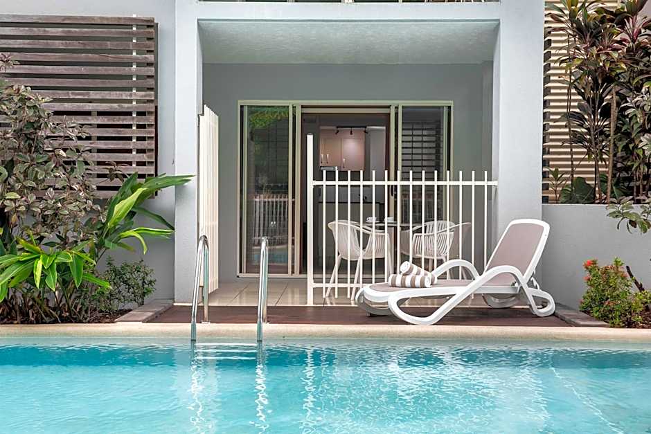 Mantra Aqueous Port Douglas