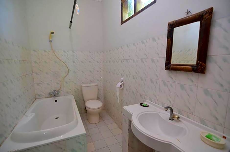 Puri Itoma Bungalows