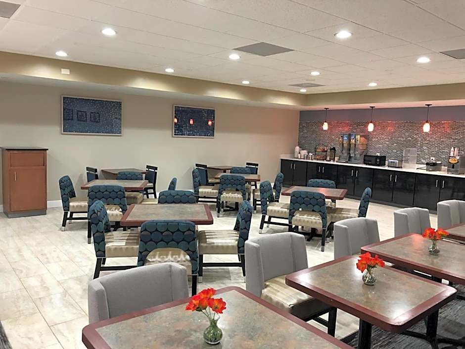 Quality Inn Dalton East