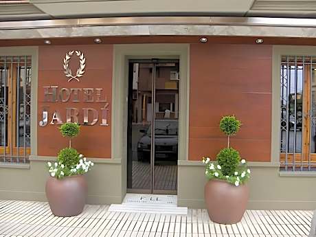 Hotel Jardi Apartaments
