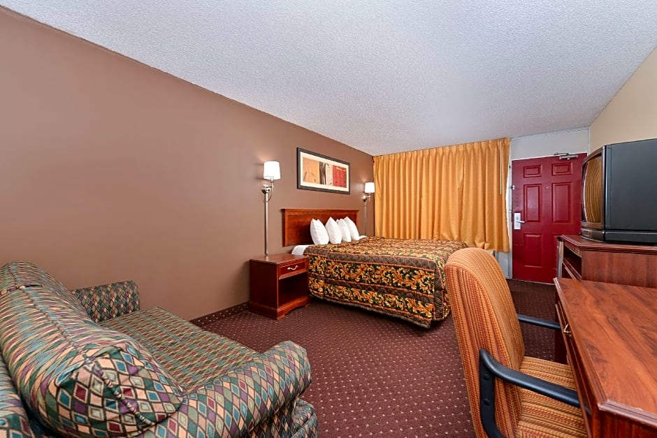 Americas Best Value Inn Tulsa at I-44