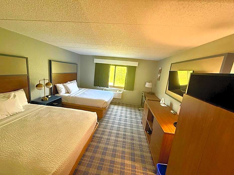 AmericInn by Wyndham Tofte Near Lake Superior