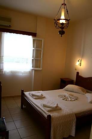 One-Bedroom Apartment (4 Adults)