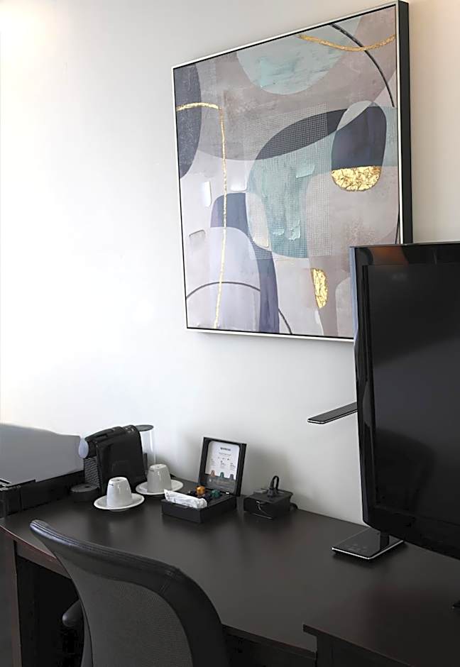 Travelodge Hotel & Convention Center by Wyndham Quebec City