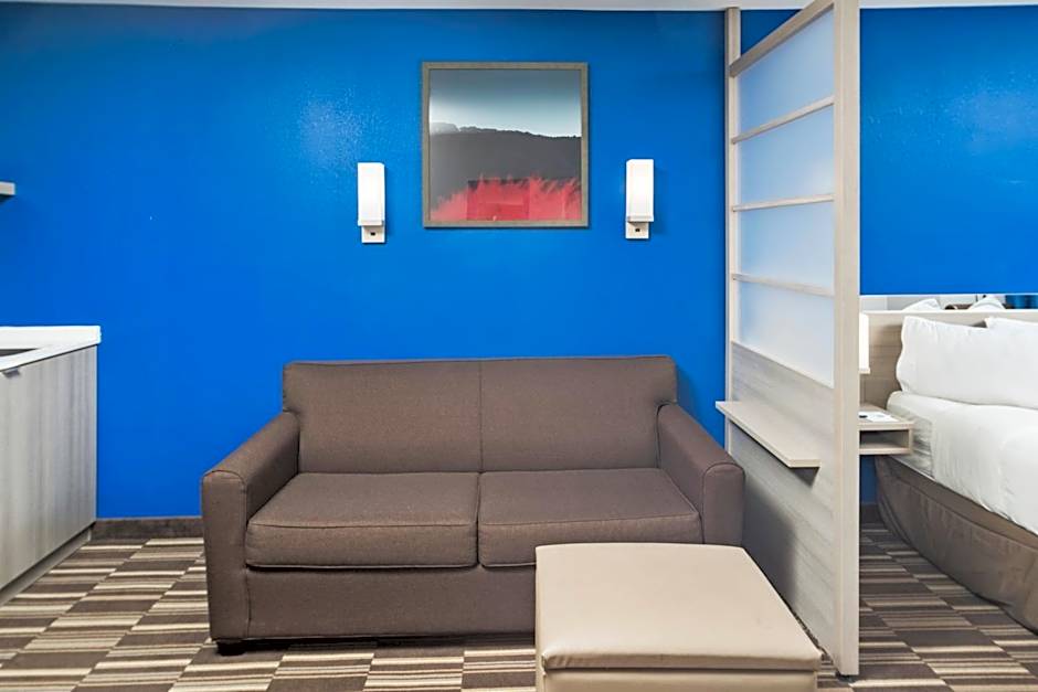 Microtel Inn & Suites By Wyndham Bethel/Danbury