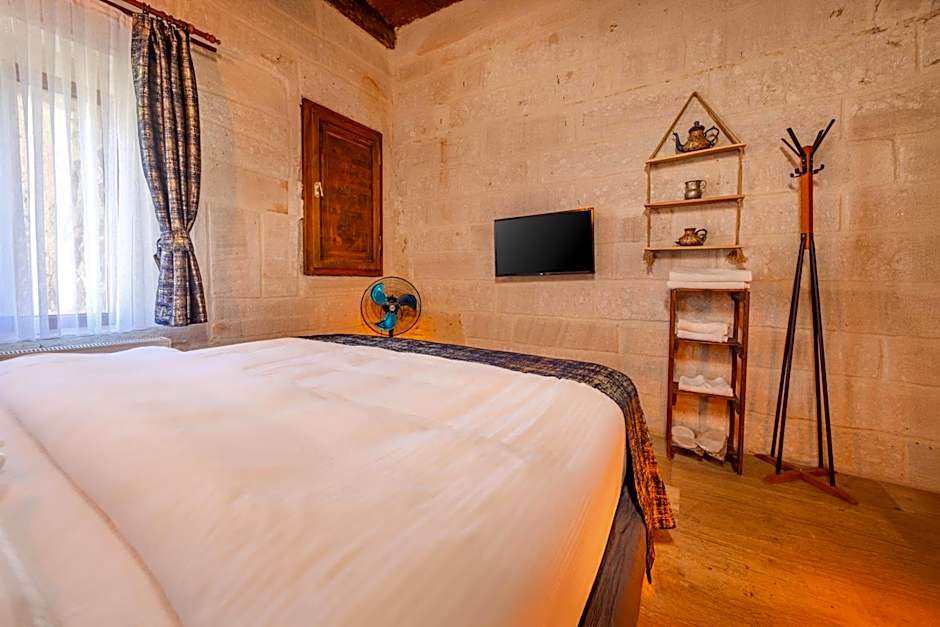 Saliche Cave Suite