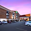 Holiday Inn Express Crestwood By IHG