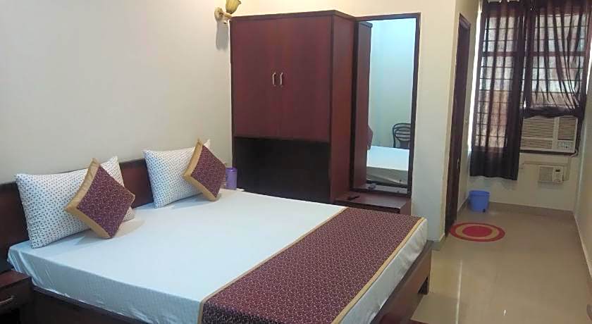 Hotel Gayatri Palace