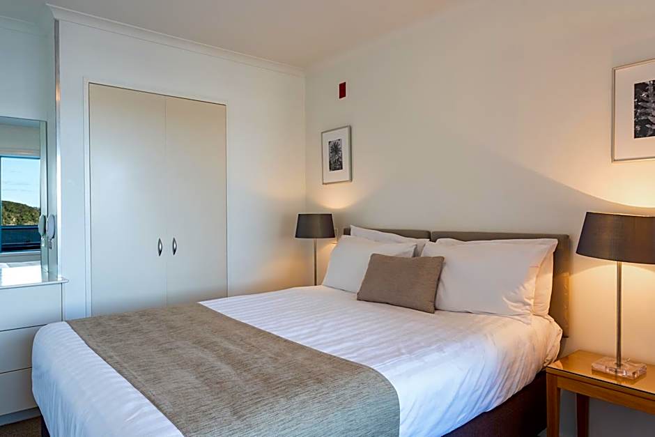 Blue Pacific Apartments