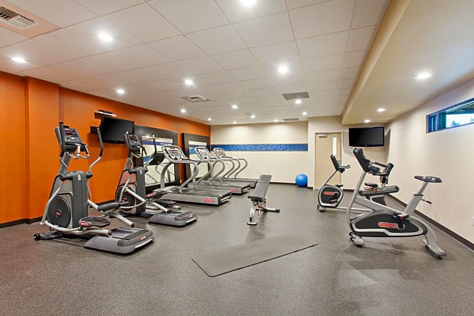 Hampton Inn and Suites Seattle - Airport / 28th Avenue