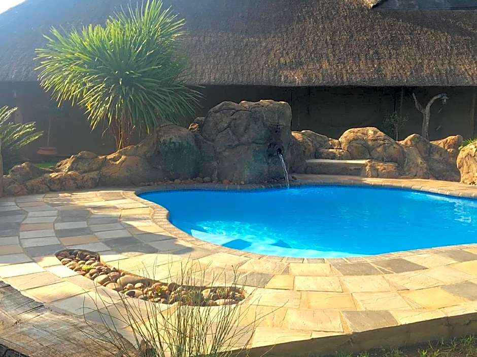 Guinea Feather Country Lodge & Spa