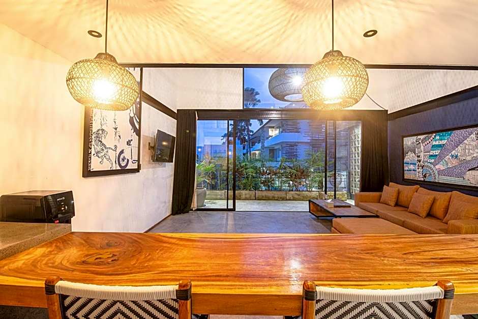 New Duplex apartment 200m to Beach Canggu