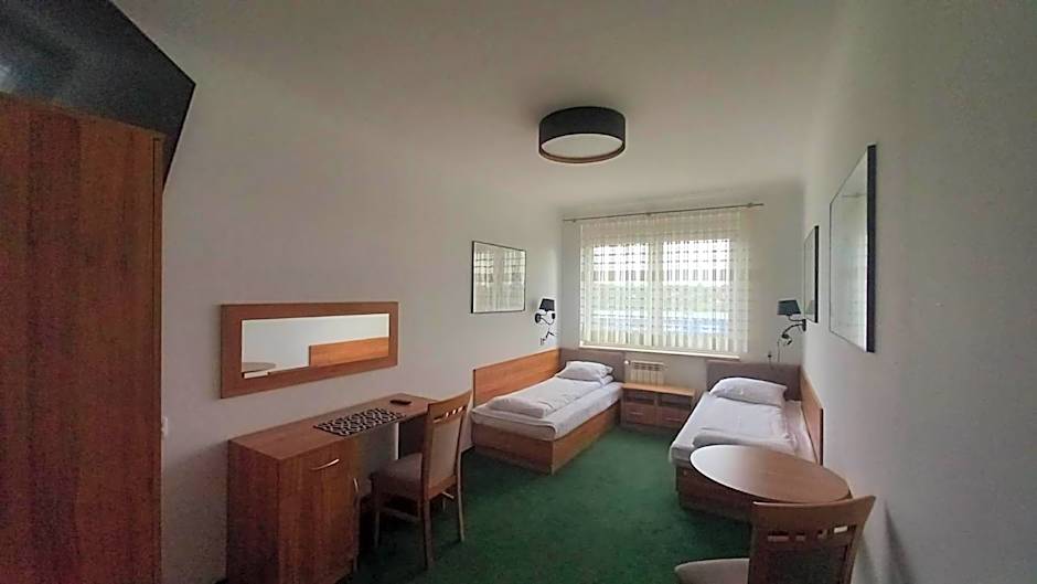 Hotel i Restauracja 13 Smaków