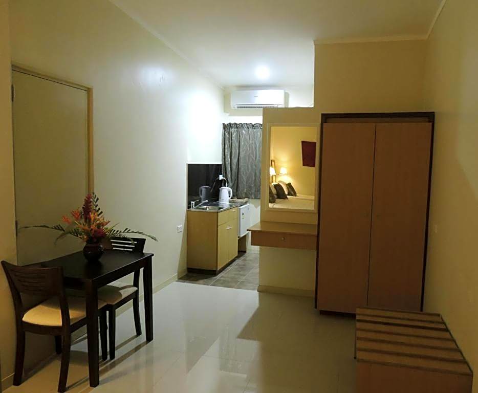 Victoria Palms Hotel