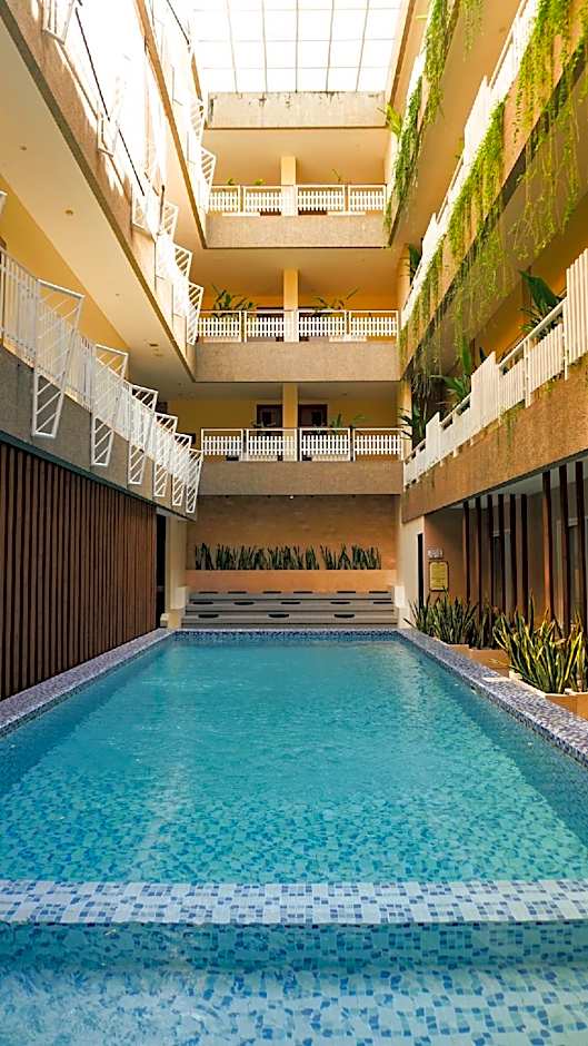 THE RIVAVI LEGIAN