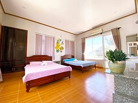 Triple Room with Garden View