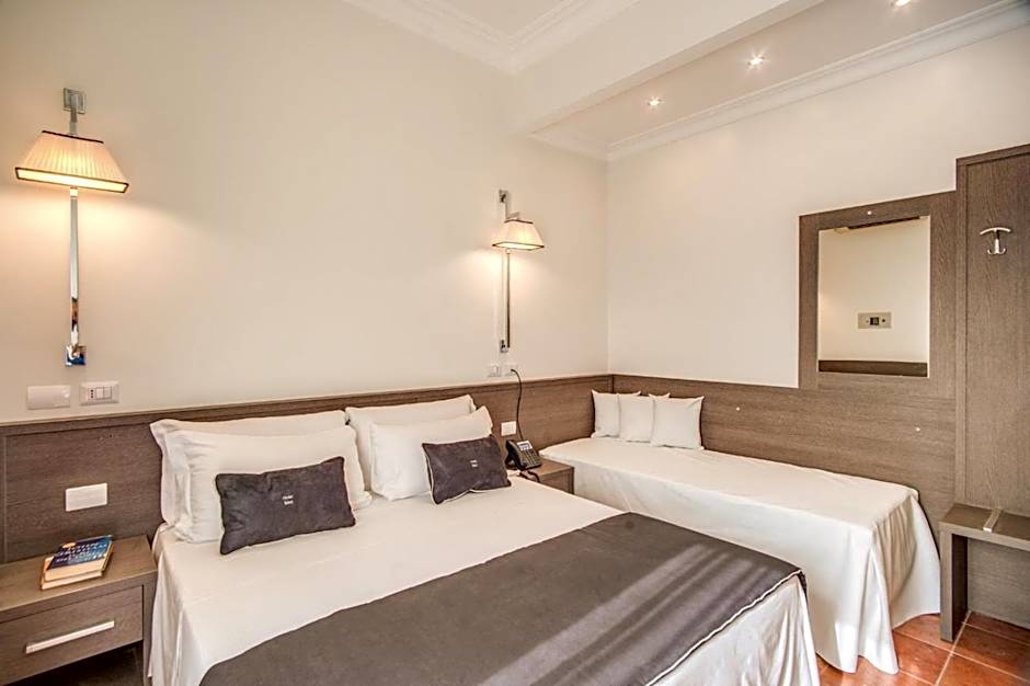 Hotel Mirti