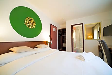 Deluxe Single Room