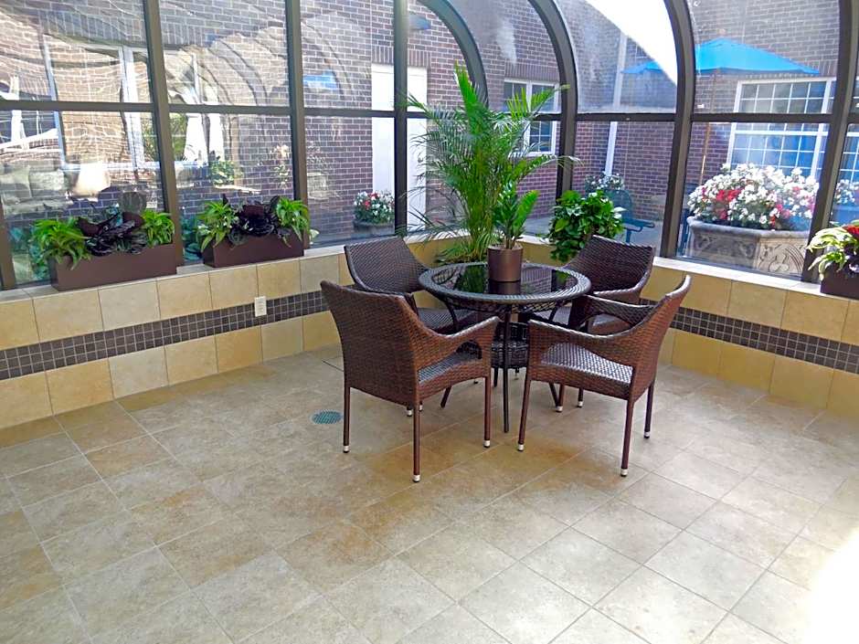 Baymont by Wyndham Des Moines Airport