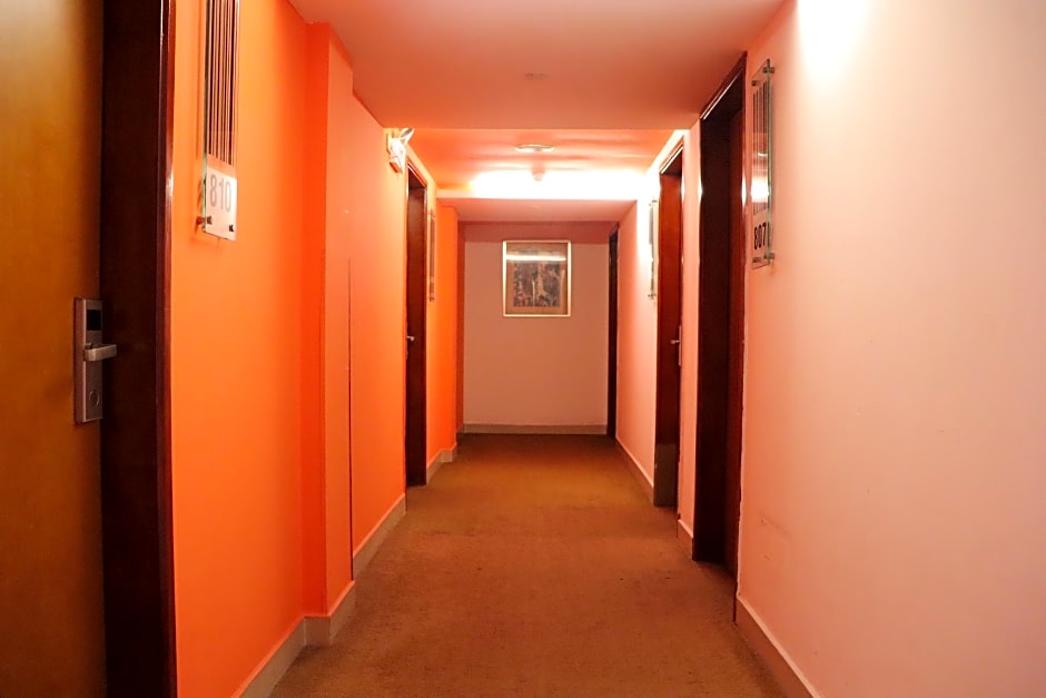 4th Zhongshan Road Garden Inn