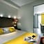 Seventeen Hotel