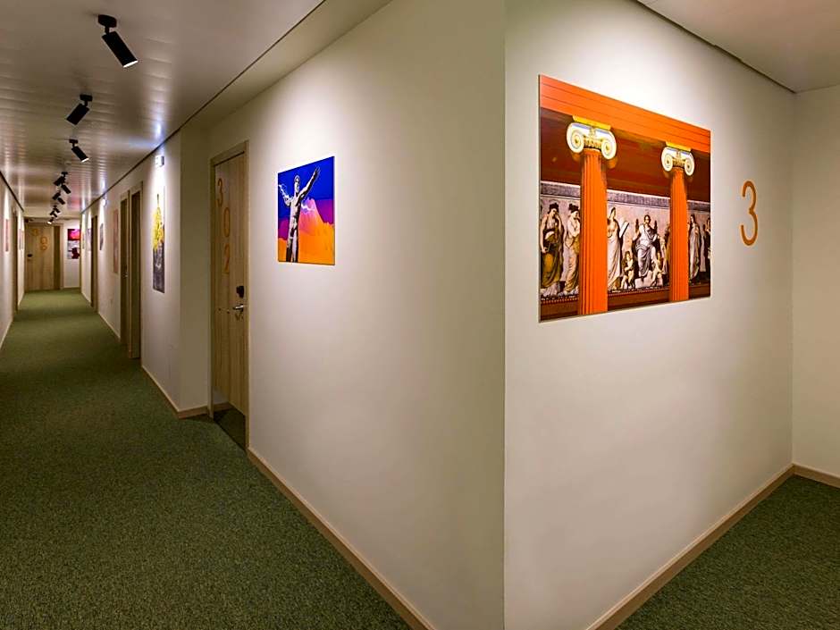 ibis Styles Athens Routes