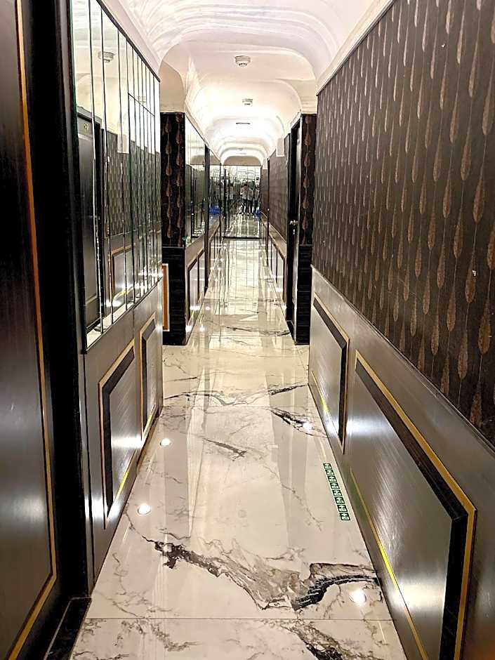 Gulf Hotel Colaba