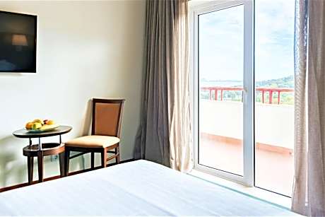 Double Room with Balcony and Sea View