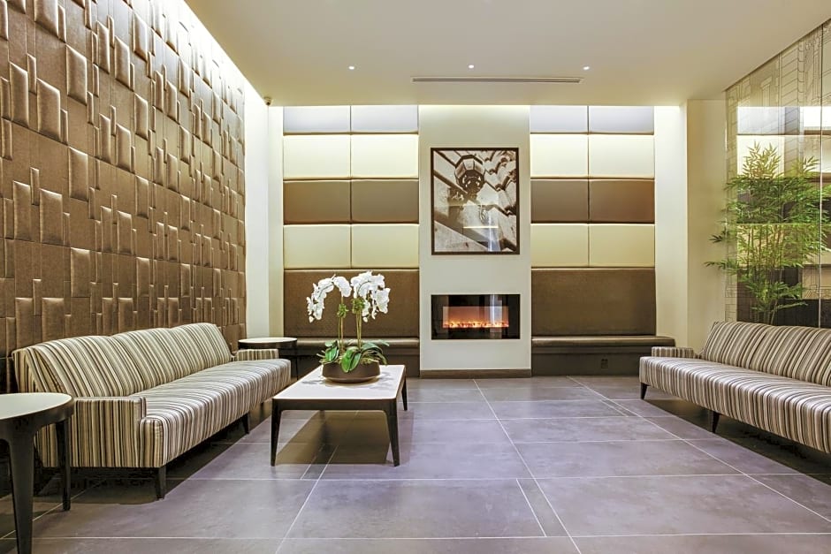 The Hotel @ Fifth Avenue
