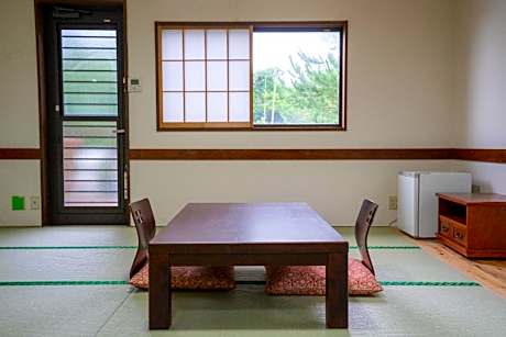 Japanese-Style Room