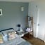 Island View Room 1