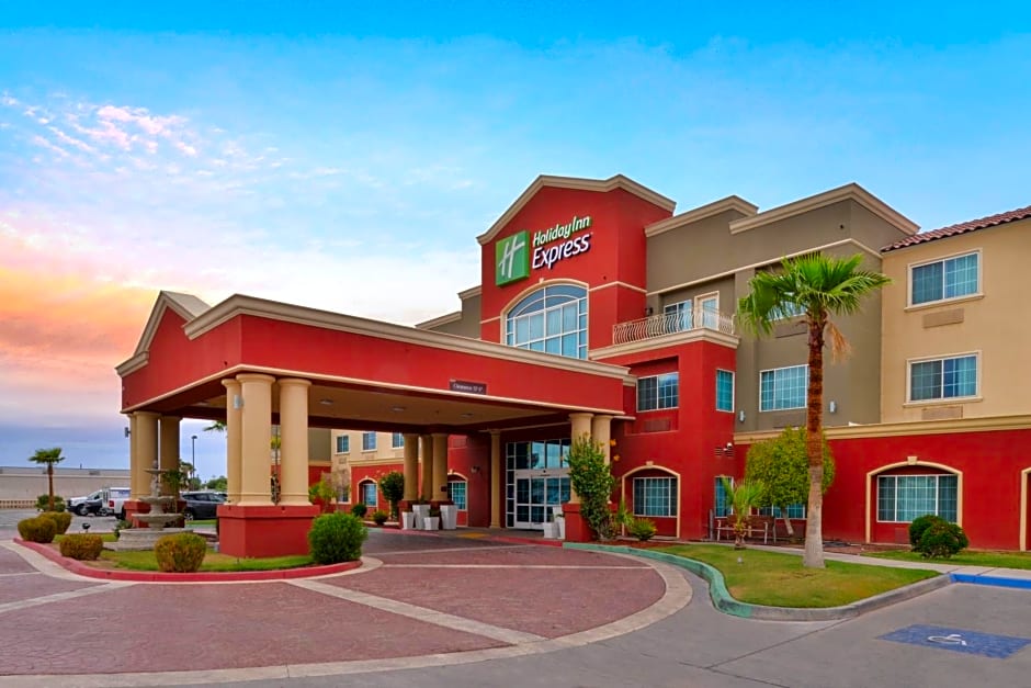 Holiday Inn Express Hotel & Suites El Centro, an IHG Hotel