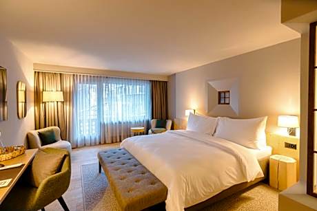 Deluxe Double Room with Balcony