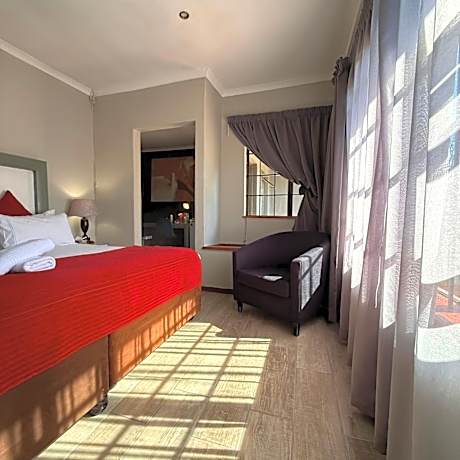 Deluxe Double Room With Bath 1