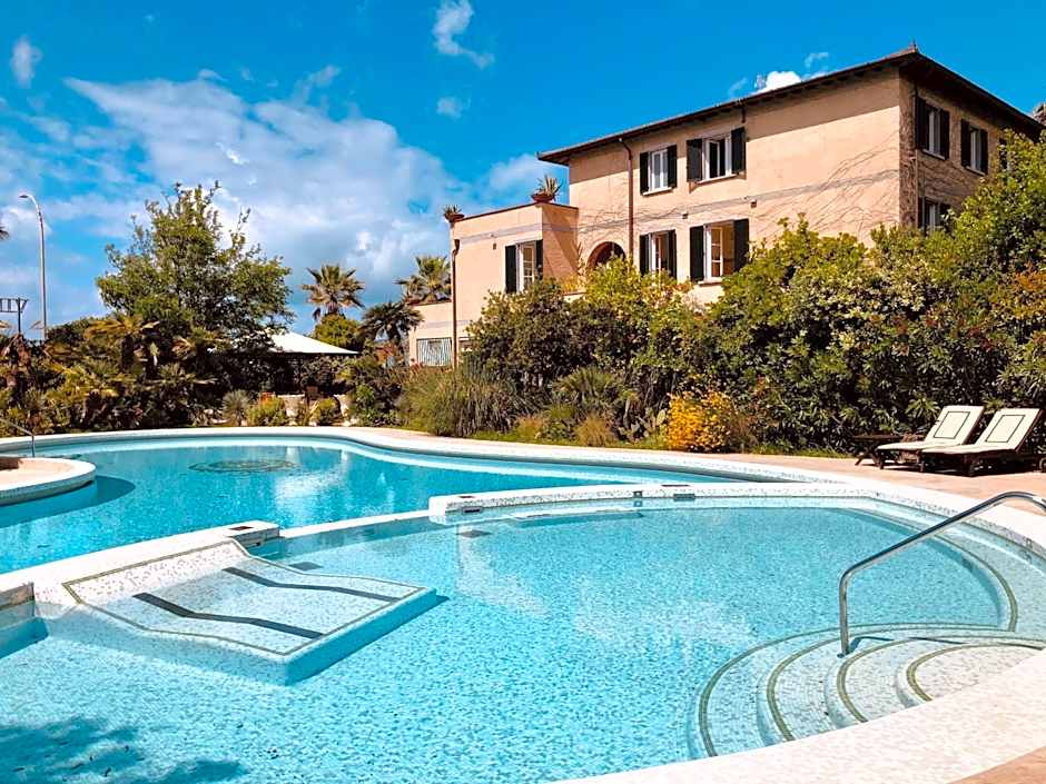 Hotel Villa Maremonti