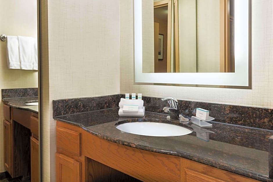 Homewood Suites By Hilton Buffalo-Amherst