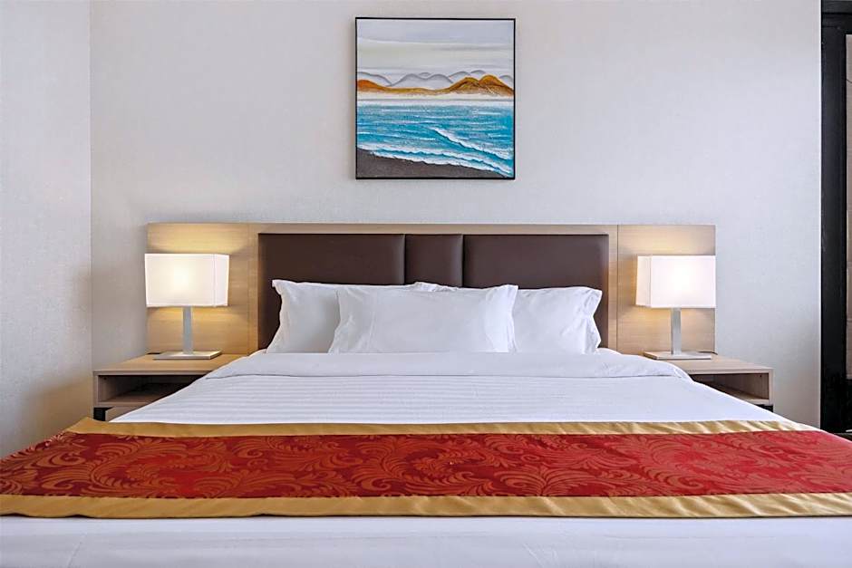 Ramada by Wyndham Flushing Queens