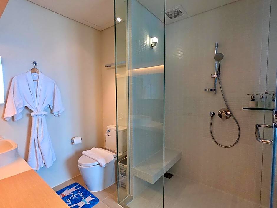 Veranda Residence Pattaya x Sea & Sky View