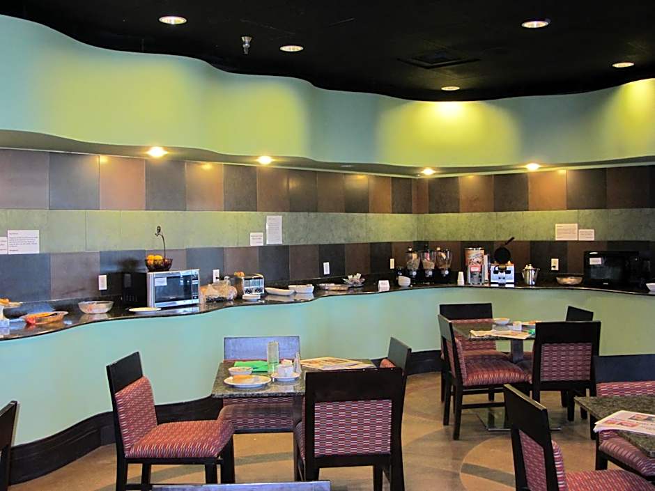 Wyndham Garden Midland