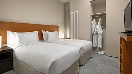 2 Bedroom Penthouse Suite