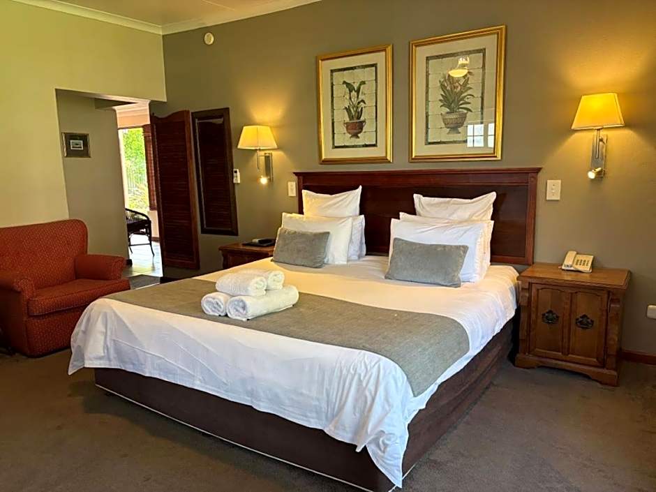 Photo 1 of 8 of 1 Double Bed or 2 Beds, Mountain View