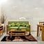 Sandi Agung Villa