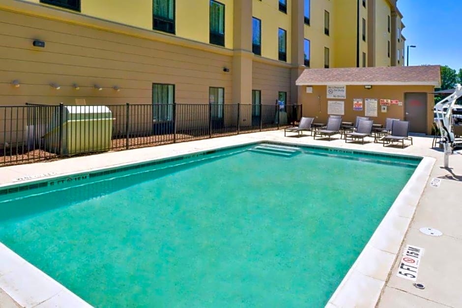 Hampton Inn & Suites Shelby, North Carolina