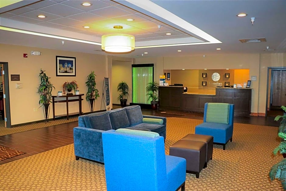 Comfort Inn & Suites Sikeston I-55